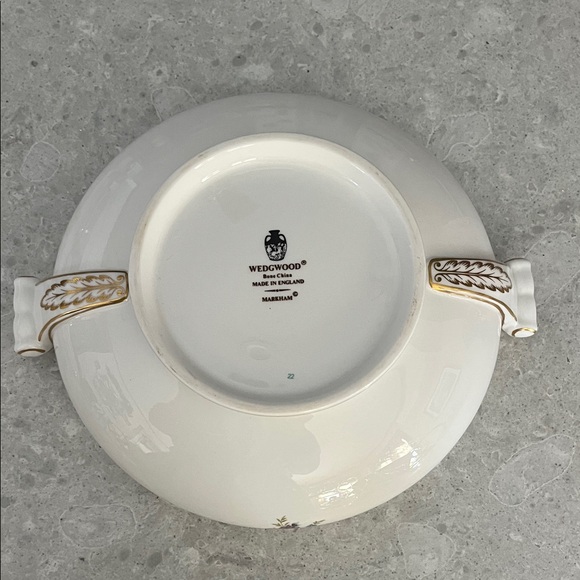 Wedgwood Markham Vegetable Tureen - Picture 3 of 4